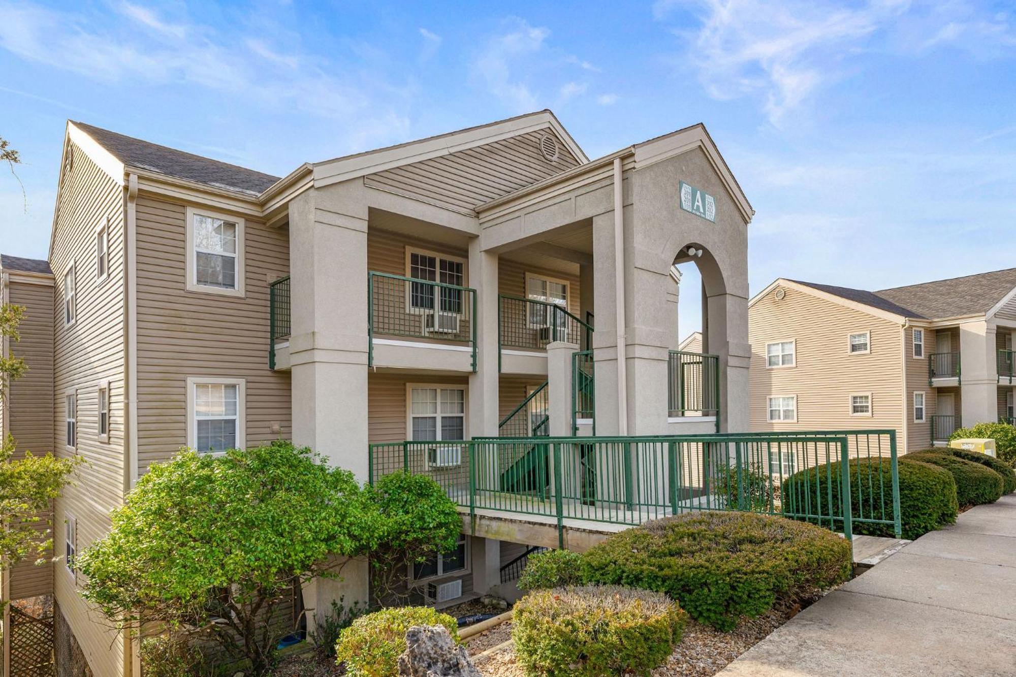 Cozy Top Floor 2Br Condo With View And Amenities!! Point Lookout Exteriér fotografie